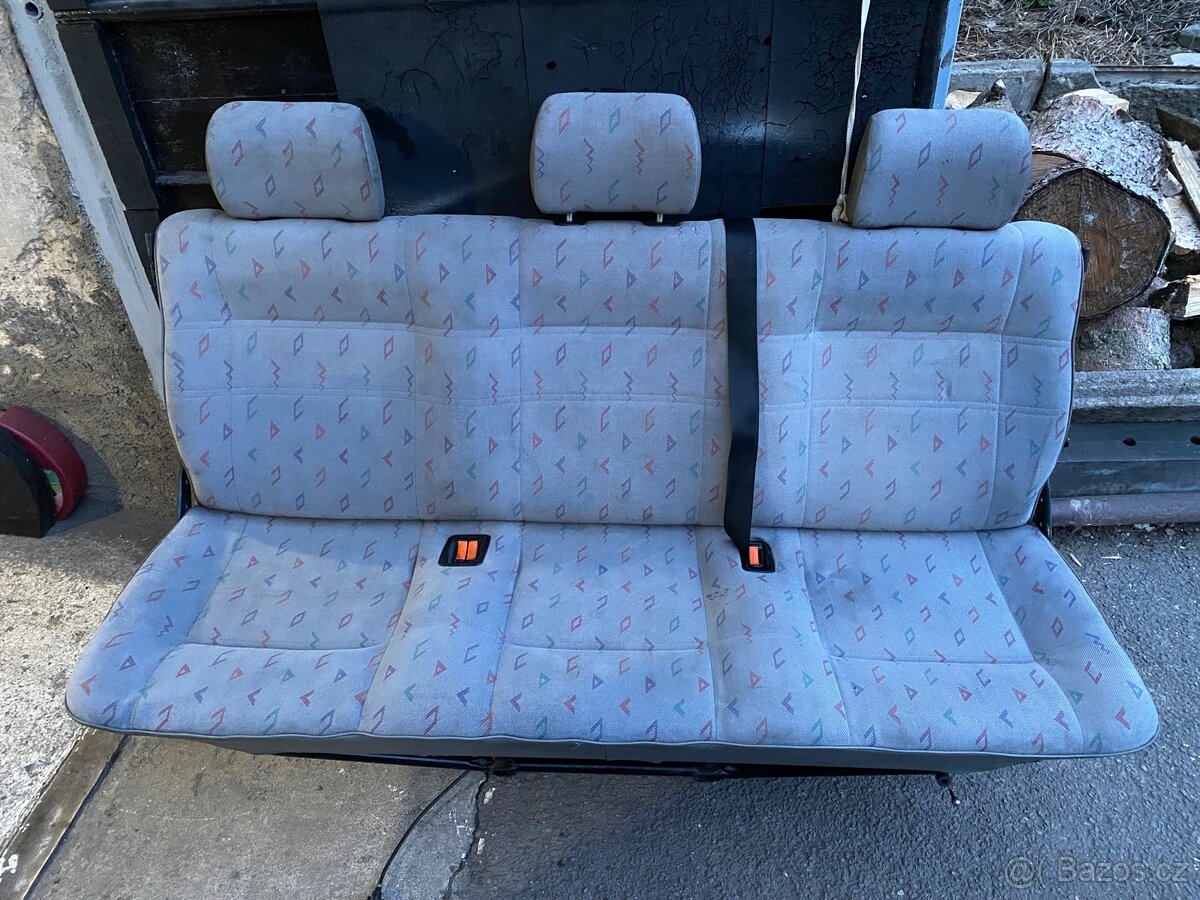 Sklopná trojsedačka pro Trasporter T4