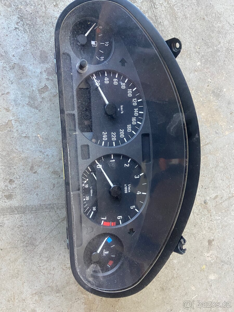 Budíky Bmw e36