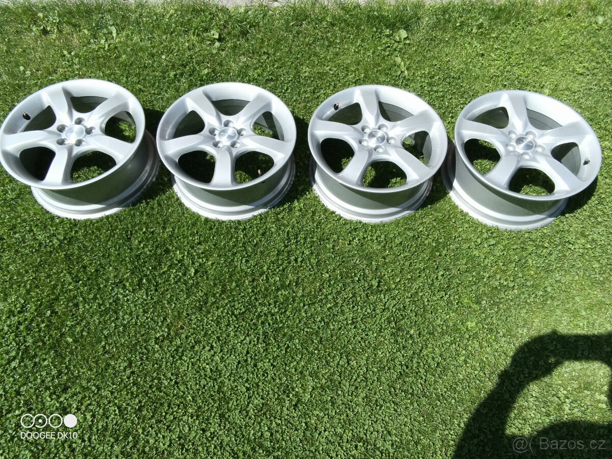 ALU kola Subaru legacy 5×100