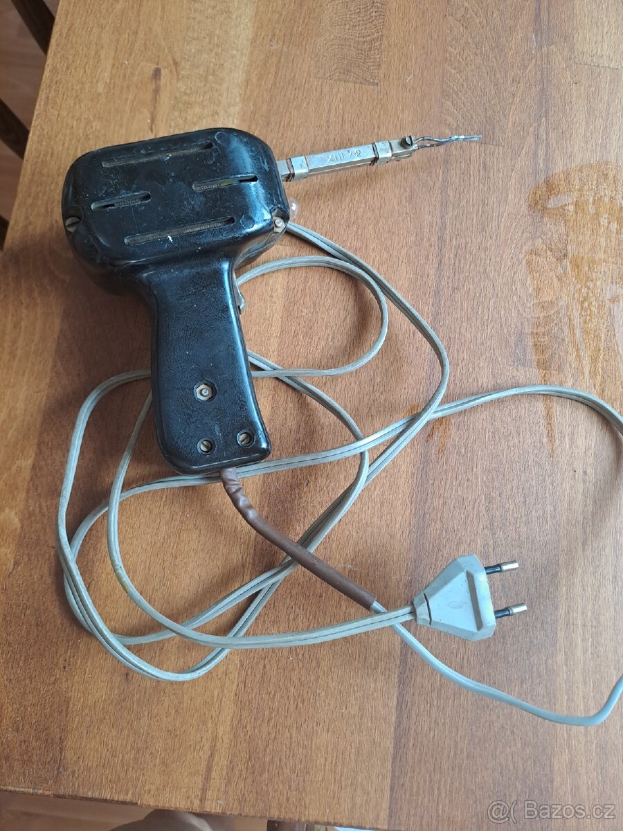 Retro pájka na cín