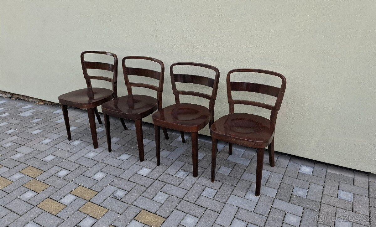 Celodřevěné židle TON 4ks