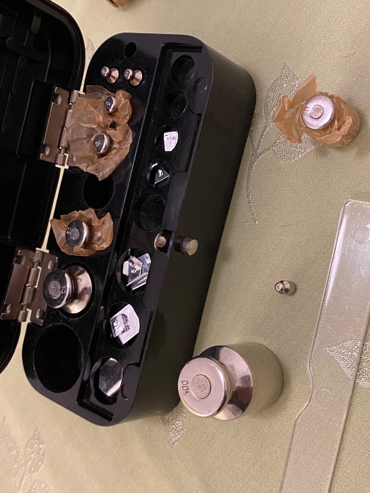 Závaží laboratorní r. 1965