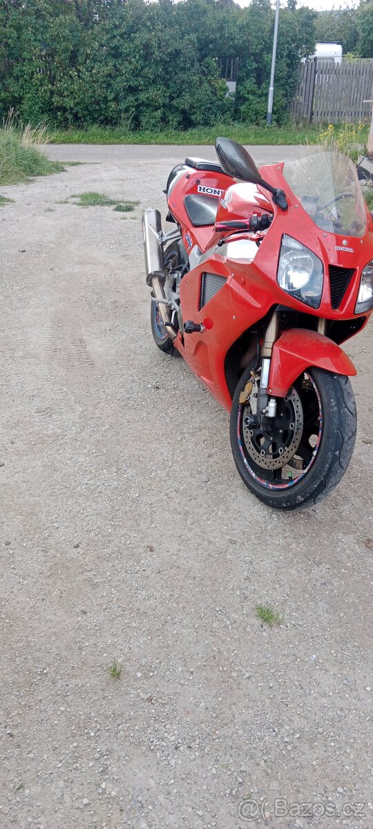 Honda VTR sp1