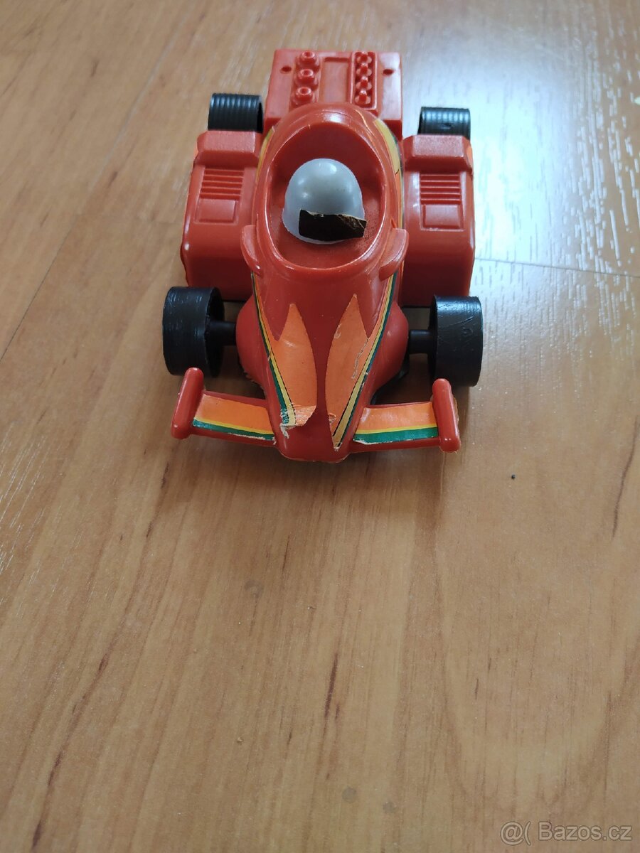 retro hračka retro auto