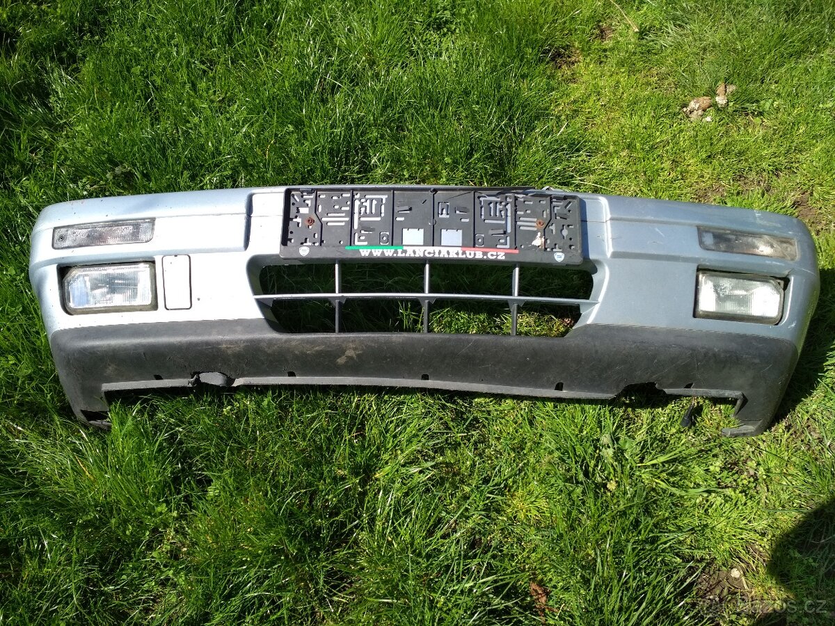 Přední nárazník Lancia Delta 2