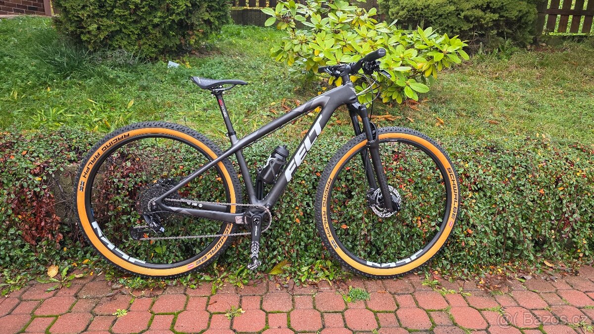 Prodám nové karbonové kolo Felt 29" vel. S