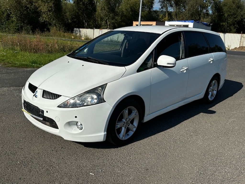 Mitsubishi Grandis 2.0TDi 103kw, r.2010, 7mist