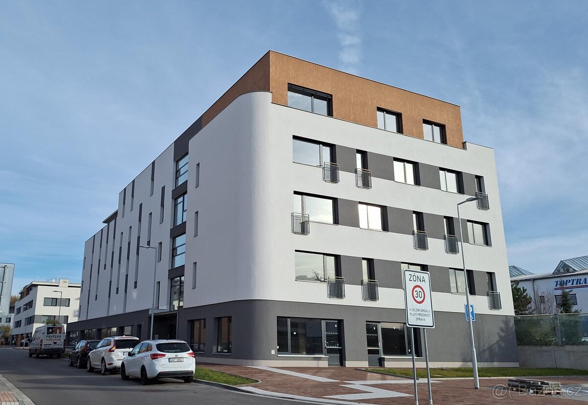 Prodej novostavby bytu 1+ kk 38,80 m2, Antonína Petrofa  Hra