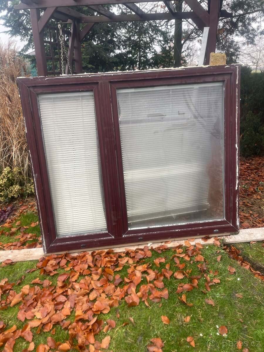 Prodám plastové okno 160x 120