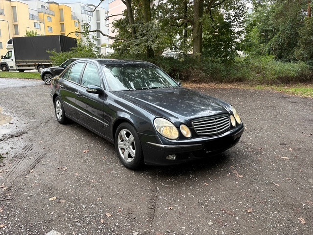 Mercedes Benz E200 CDI W211