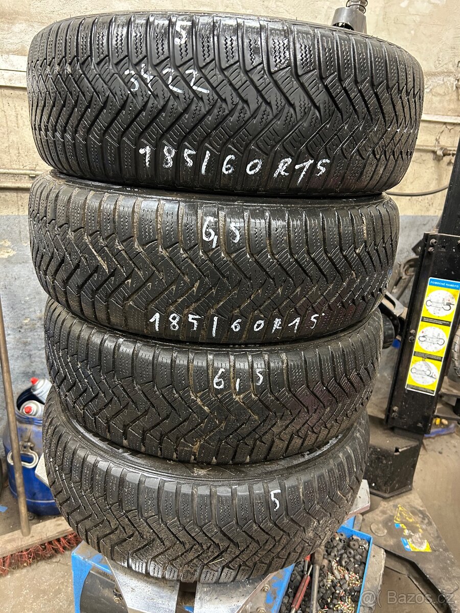 185/60 R15 zimní sada pneu