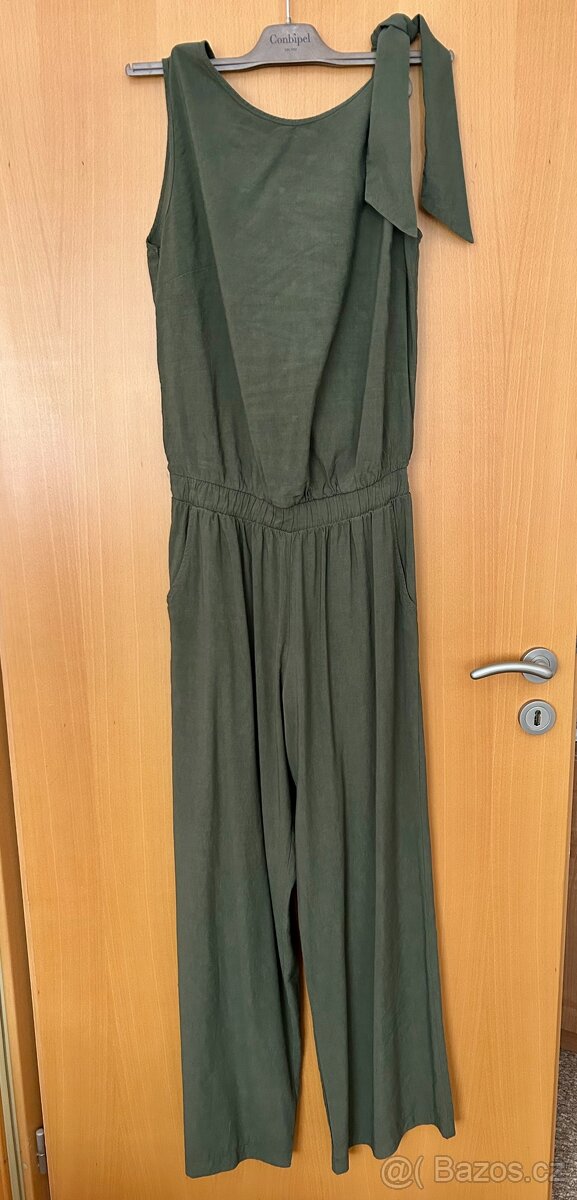 Dámský elegantní overal