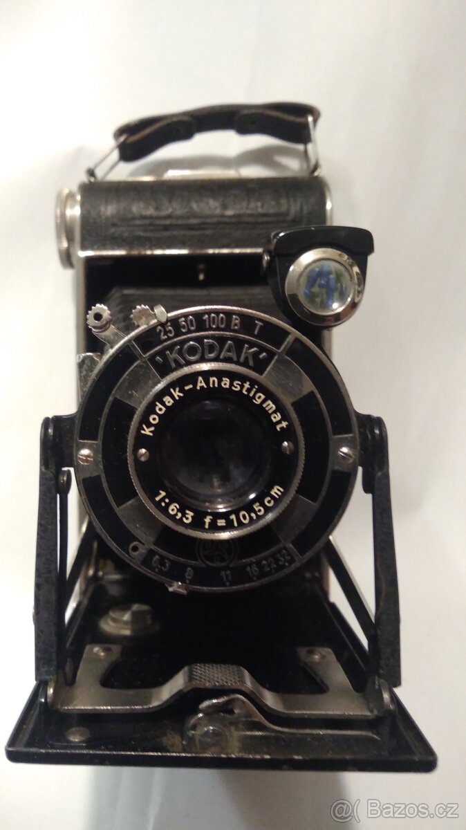 Fotoaparát KODAK - sklopný s měchem