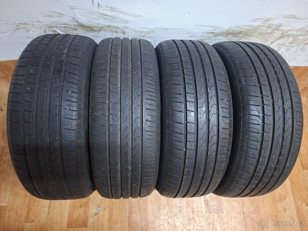 Letní pneu 215/55/17 Pirelli