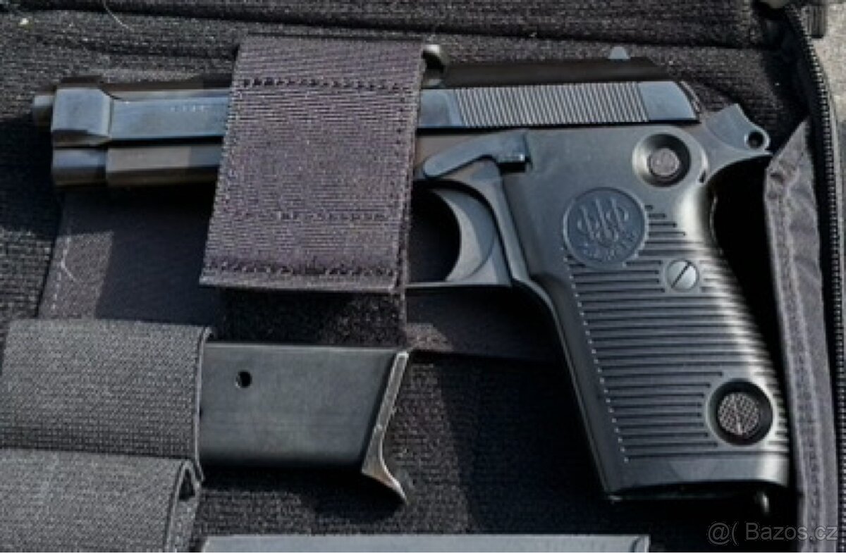 Pažbičky Beretta 1951