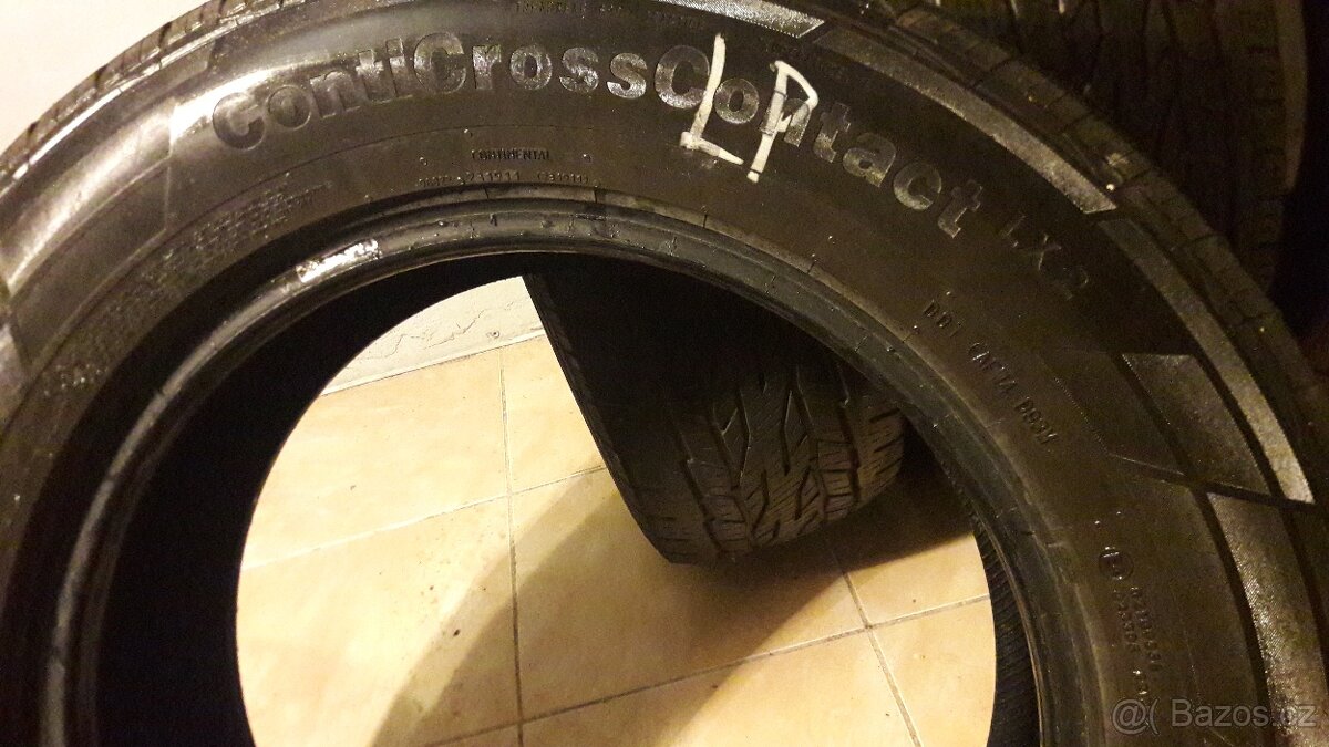 Continental ContiCrossContact 255/60 R18
