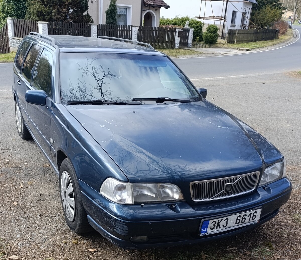 Volvo V70 2.5Tdi 103kw
