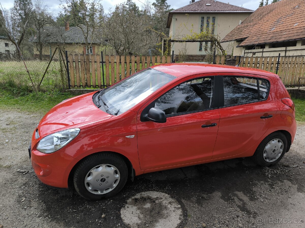 Hyundai I20