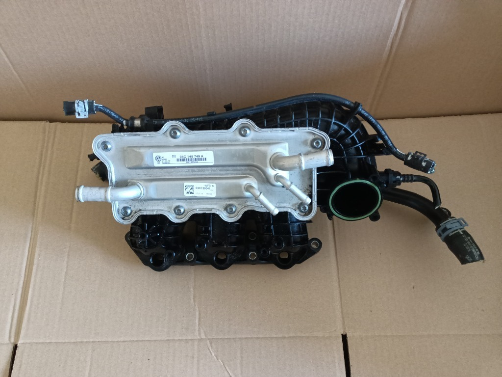 Intercooler a sani 1,0TSI DKL 04C145749A Skoda VW
