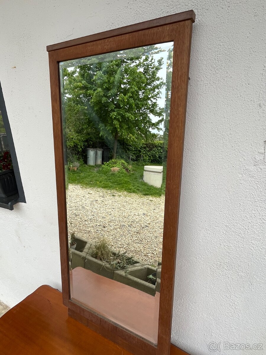 Zrcadlo