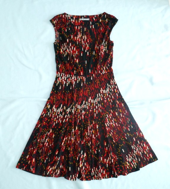Elegantní pružné šaty, vel. 38, zn. Marks&Spencer