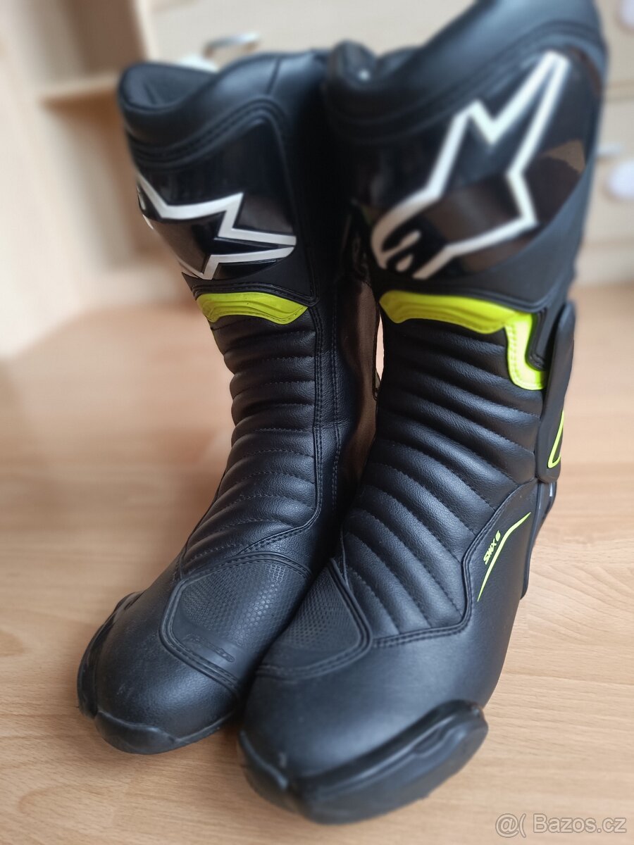 Boty Alpinestars SMX-6 V2, vel. 43, black/yellow fluo