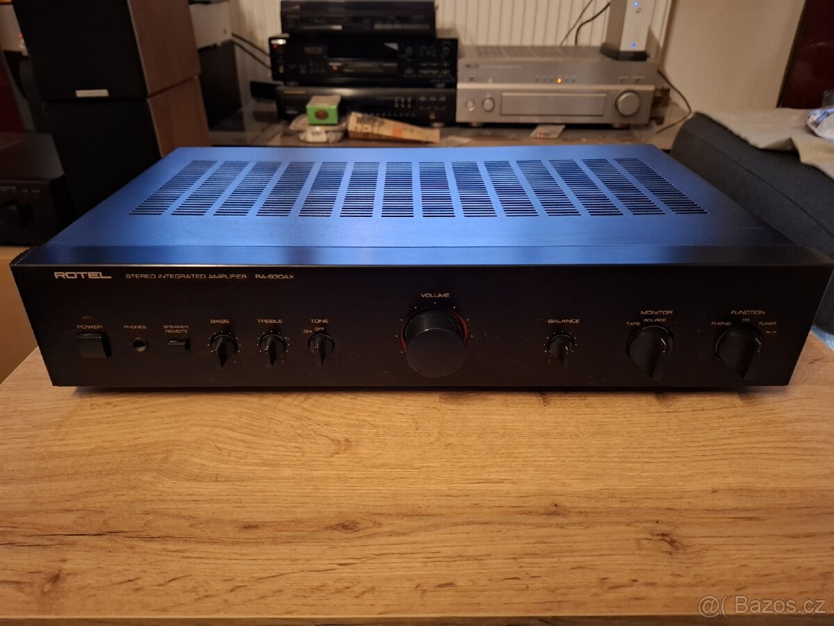 Rotel RA-930AX