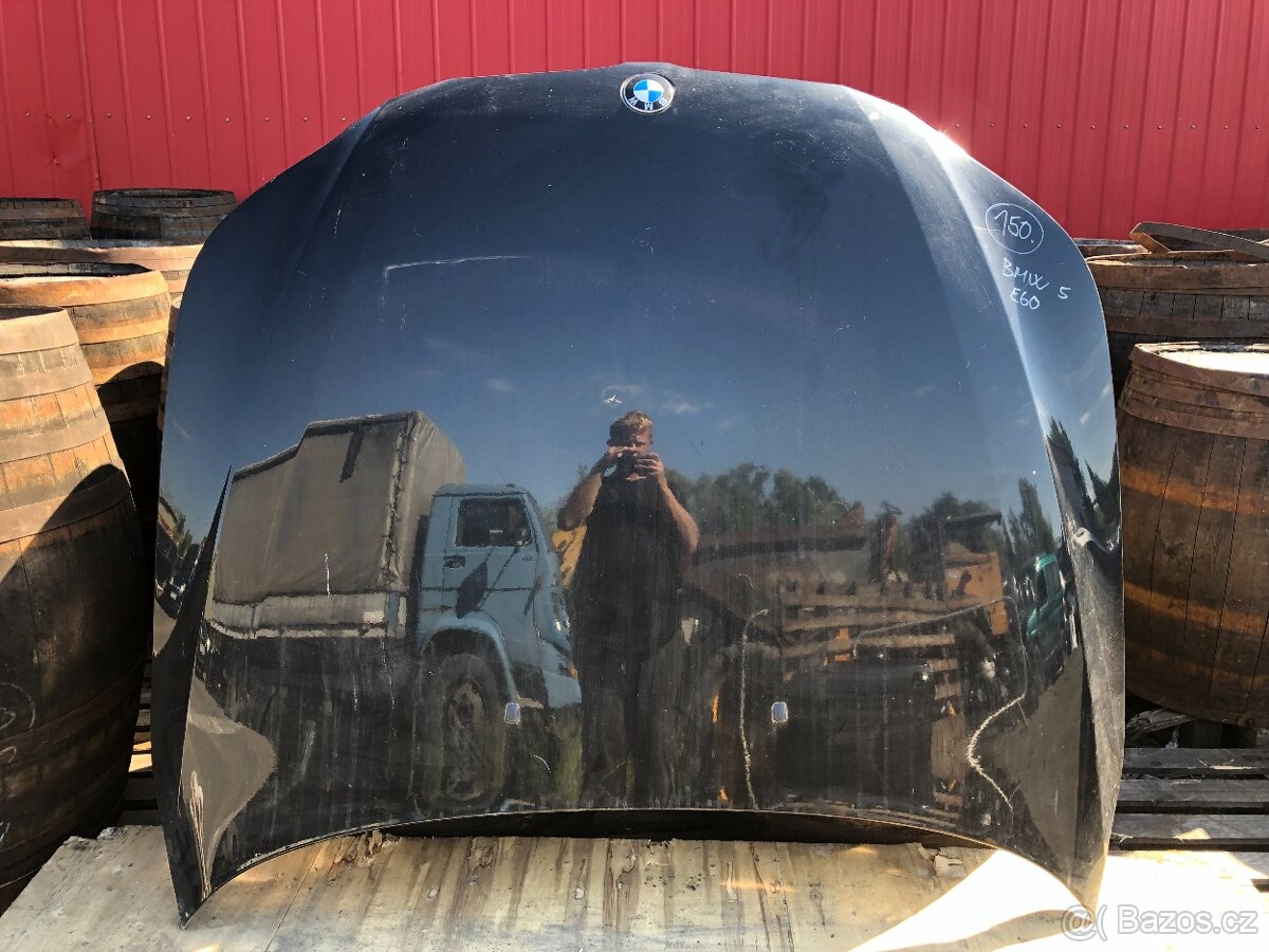 Kapota BMW 5 E60