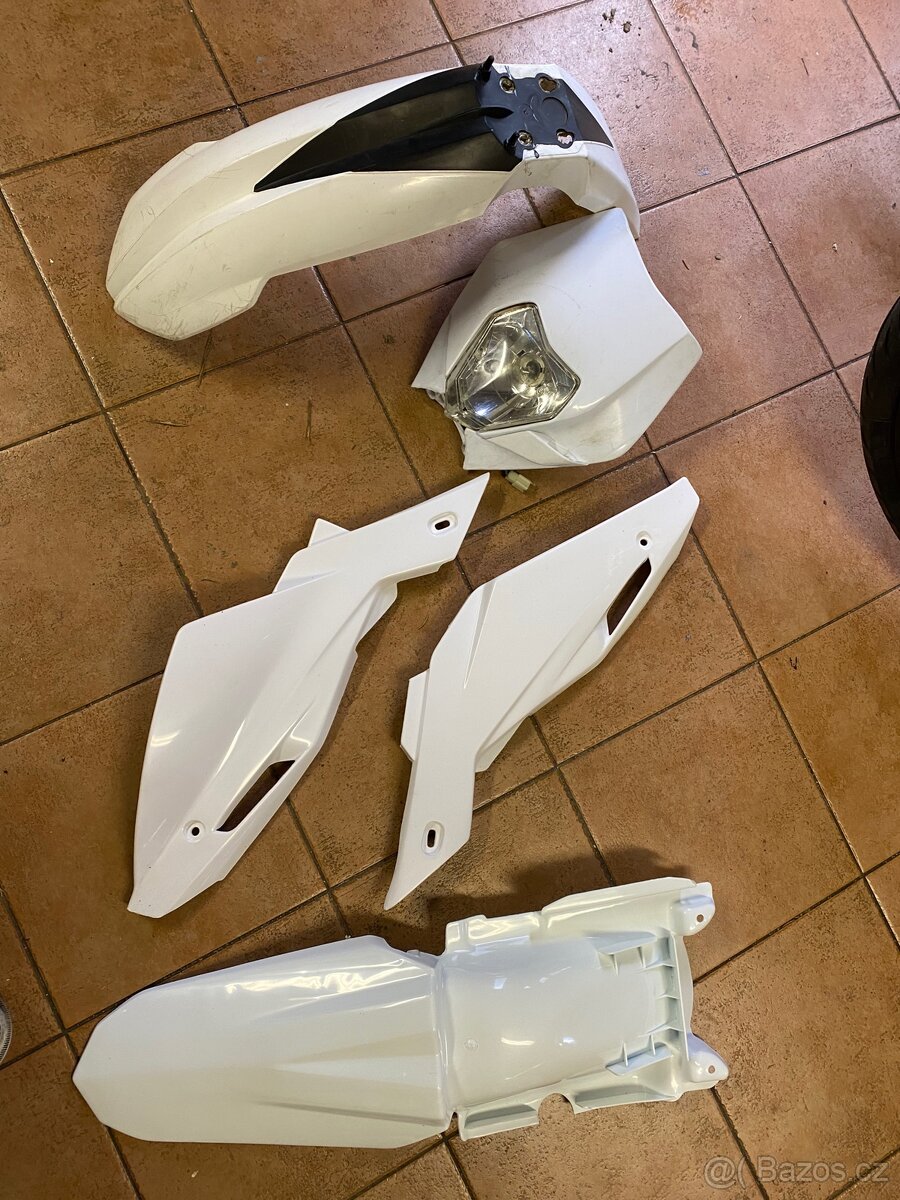 Sada plastů Husqvarna CR/WR/SM/WRE