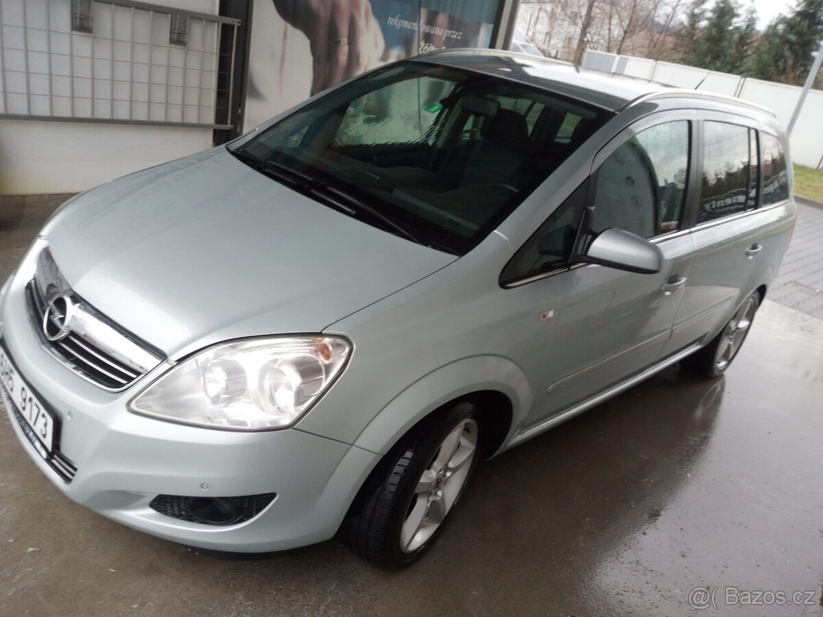 Zafira 1,6 110 kW CNG TURBO - 192 000 km- 7-místný