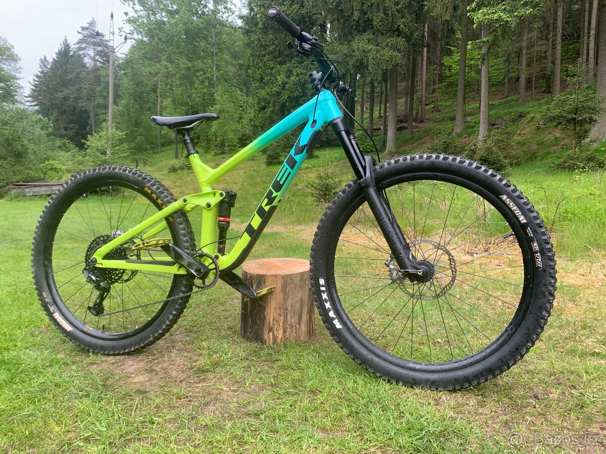 Trek slash 8