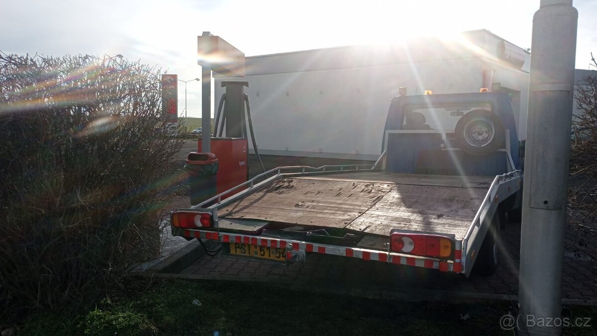 Odtahový speciál Ford Transit