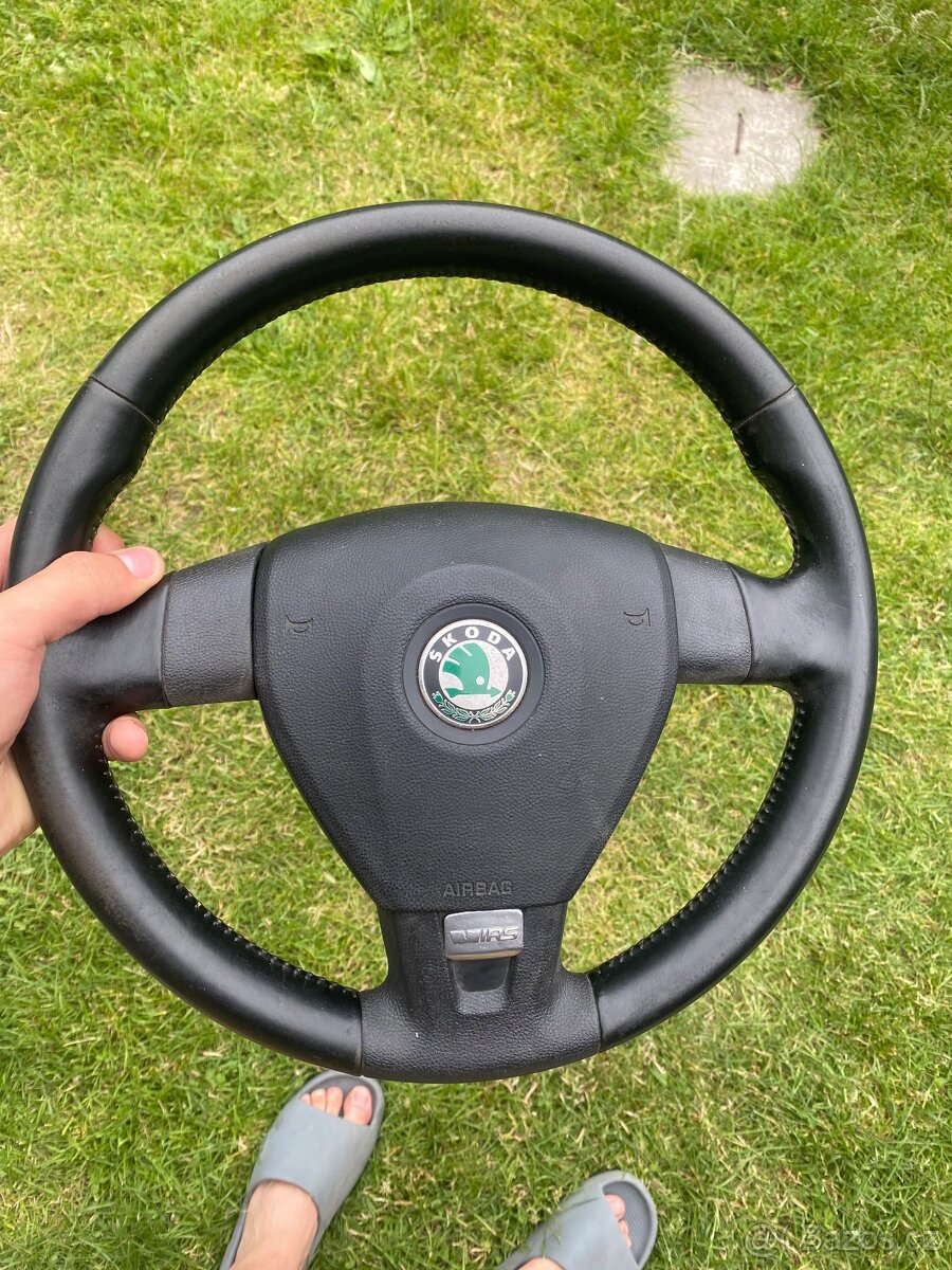 Volant na Škoda Octavia II RS včetně airbagu