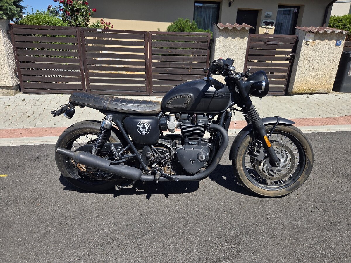 Triumph T120 2020