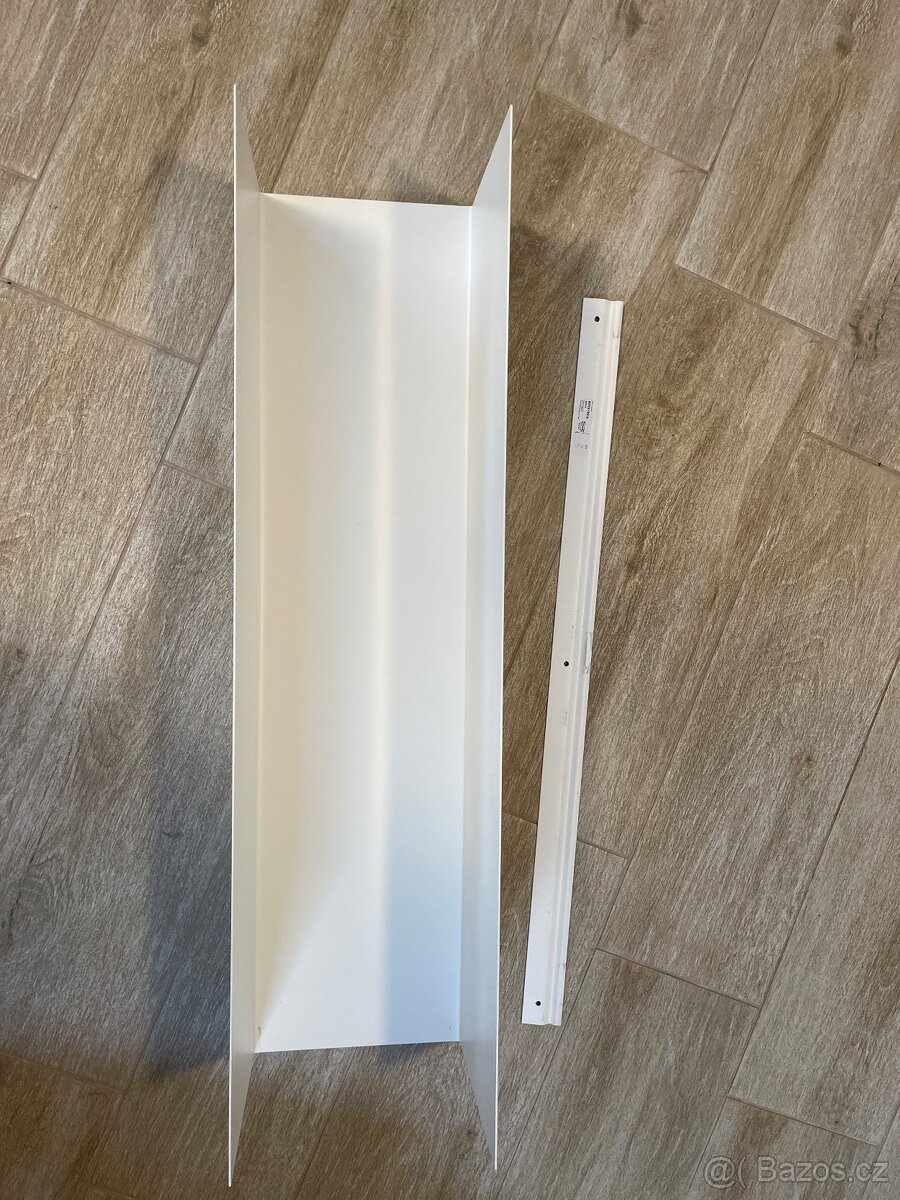 Polička IKEA