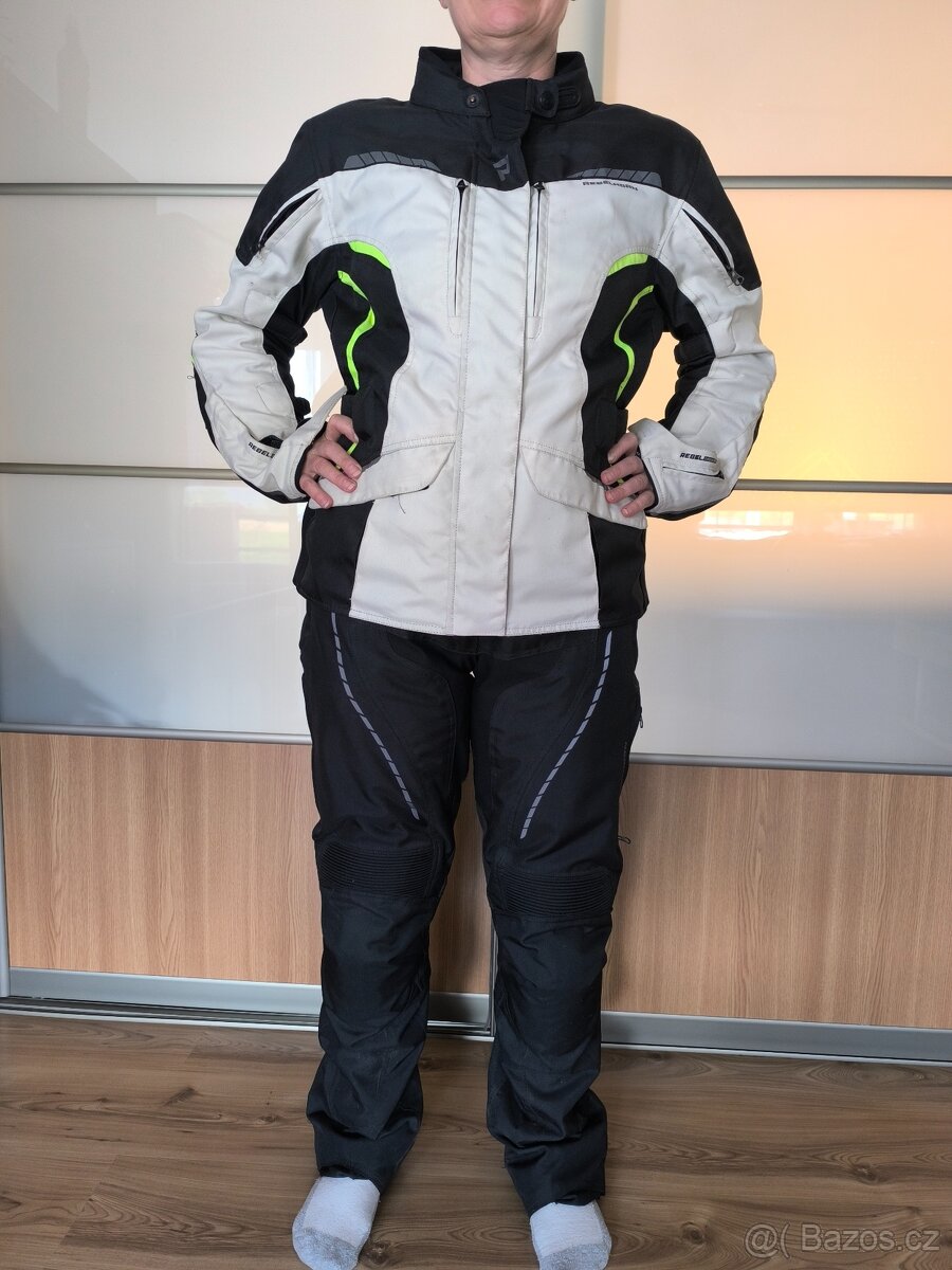 Moto oblečení