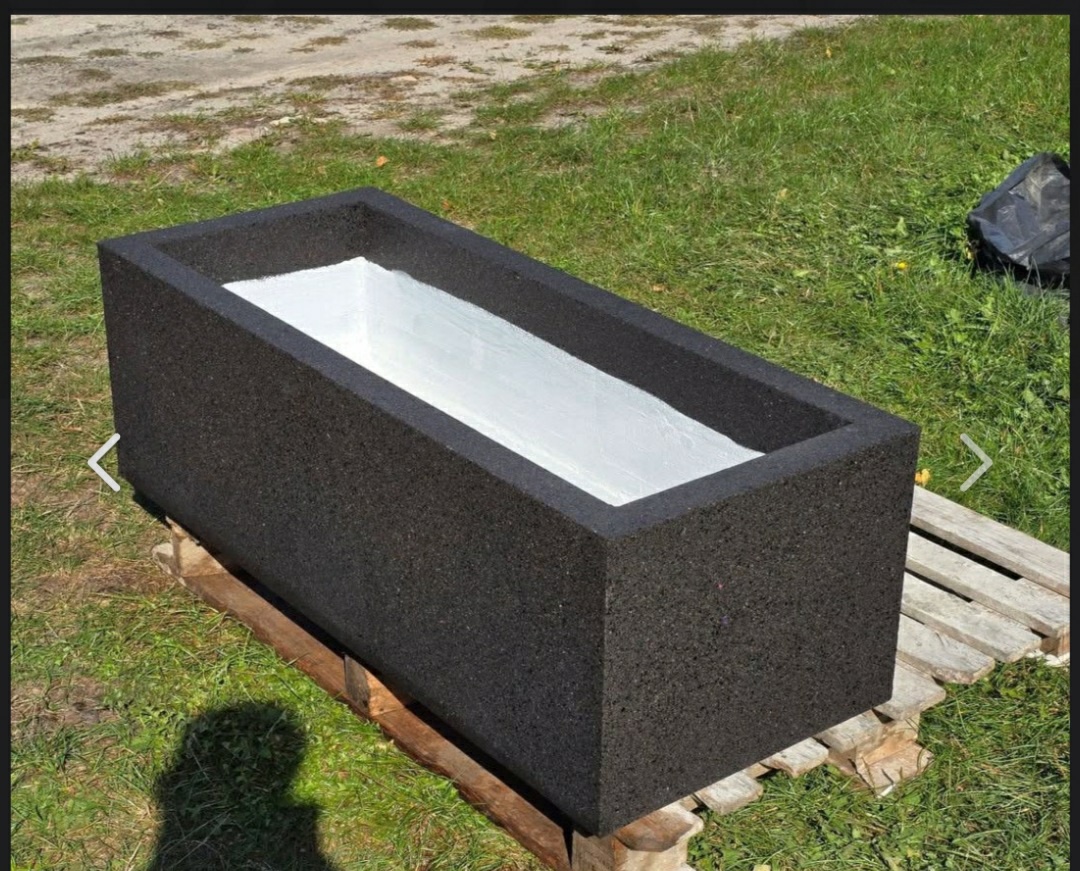 lehký květináče