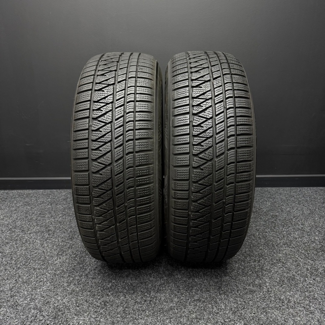2ks pneu 245/65/17 KUMHO