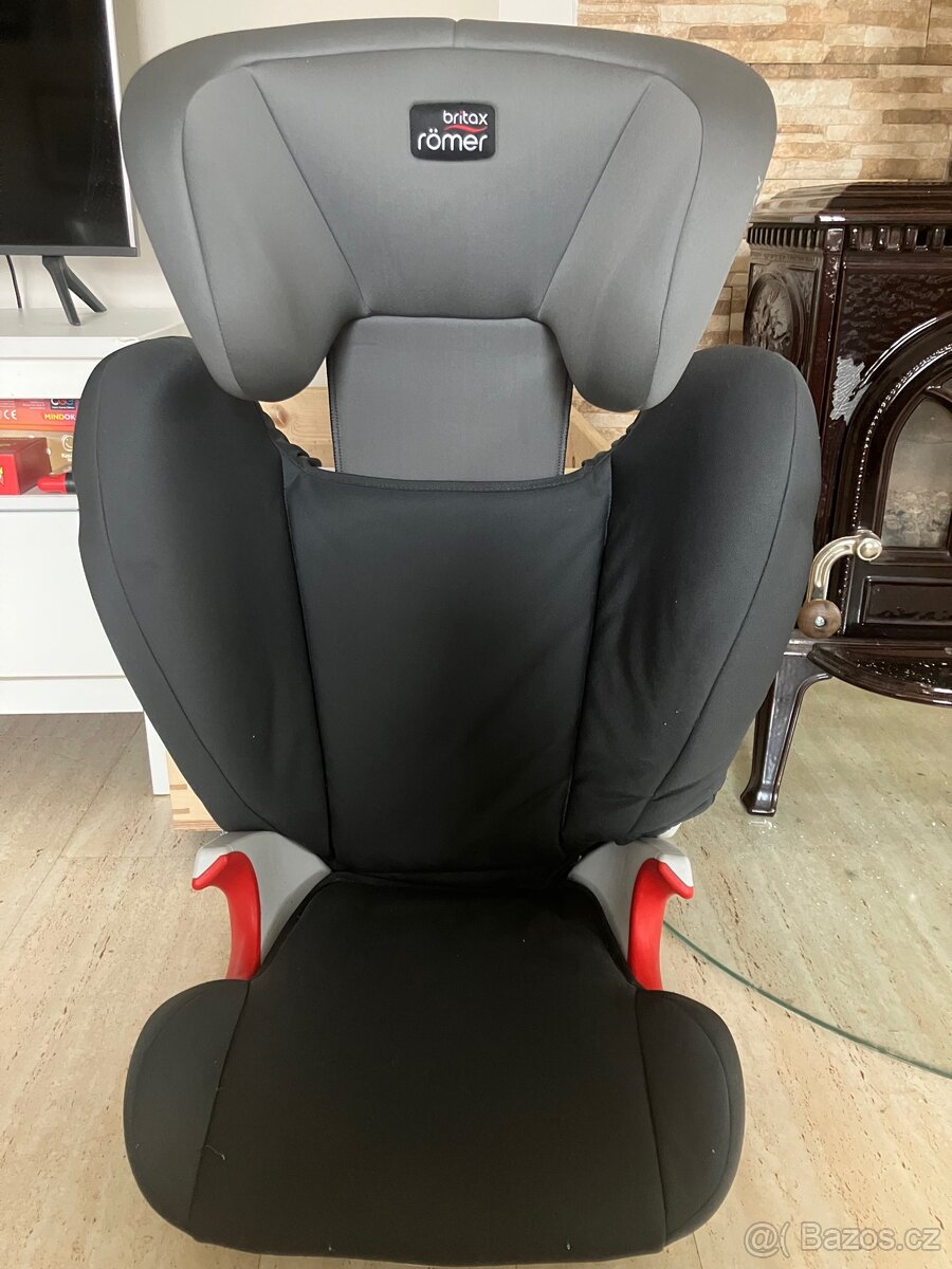 Autosedačka Britax Römer Kid II Black 2021