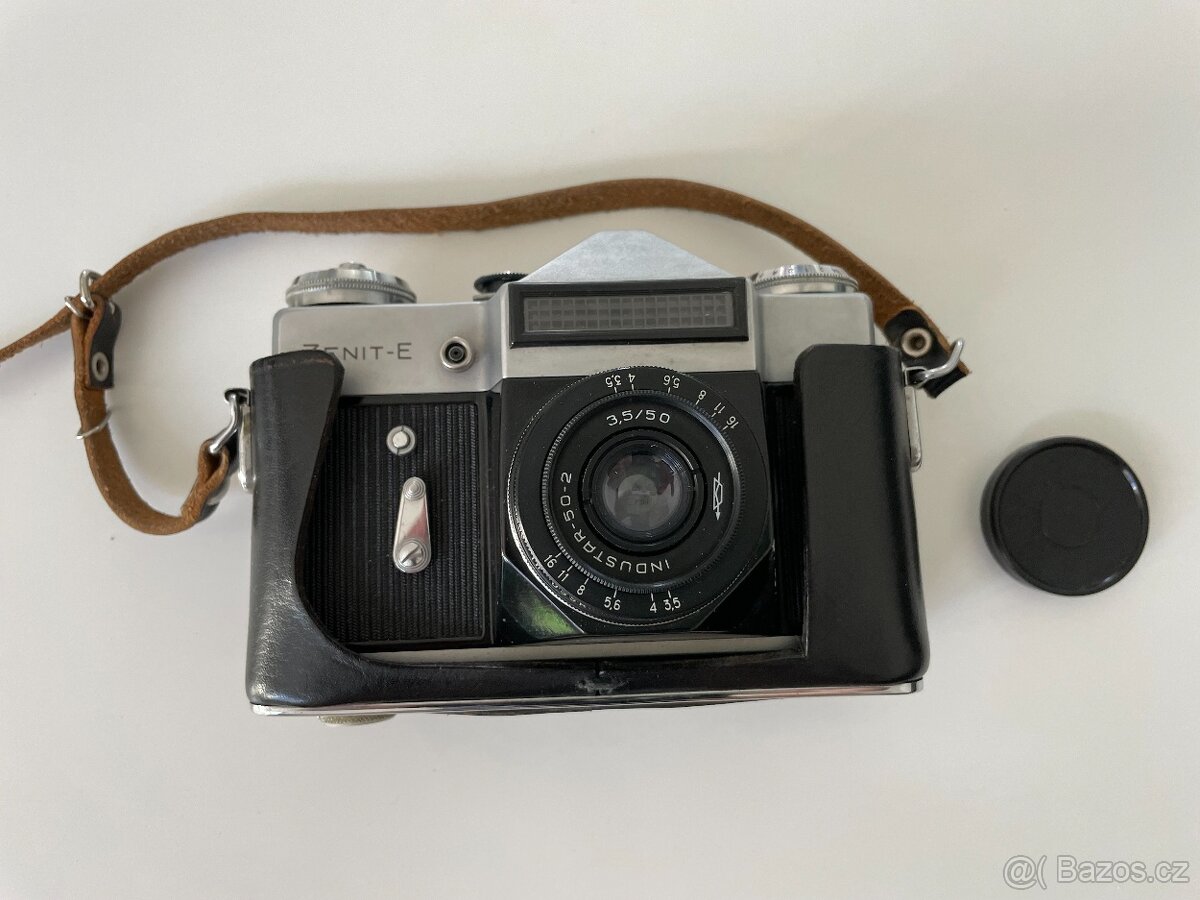 Fotoaparát Zenit - E