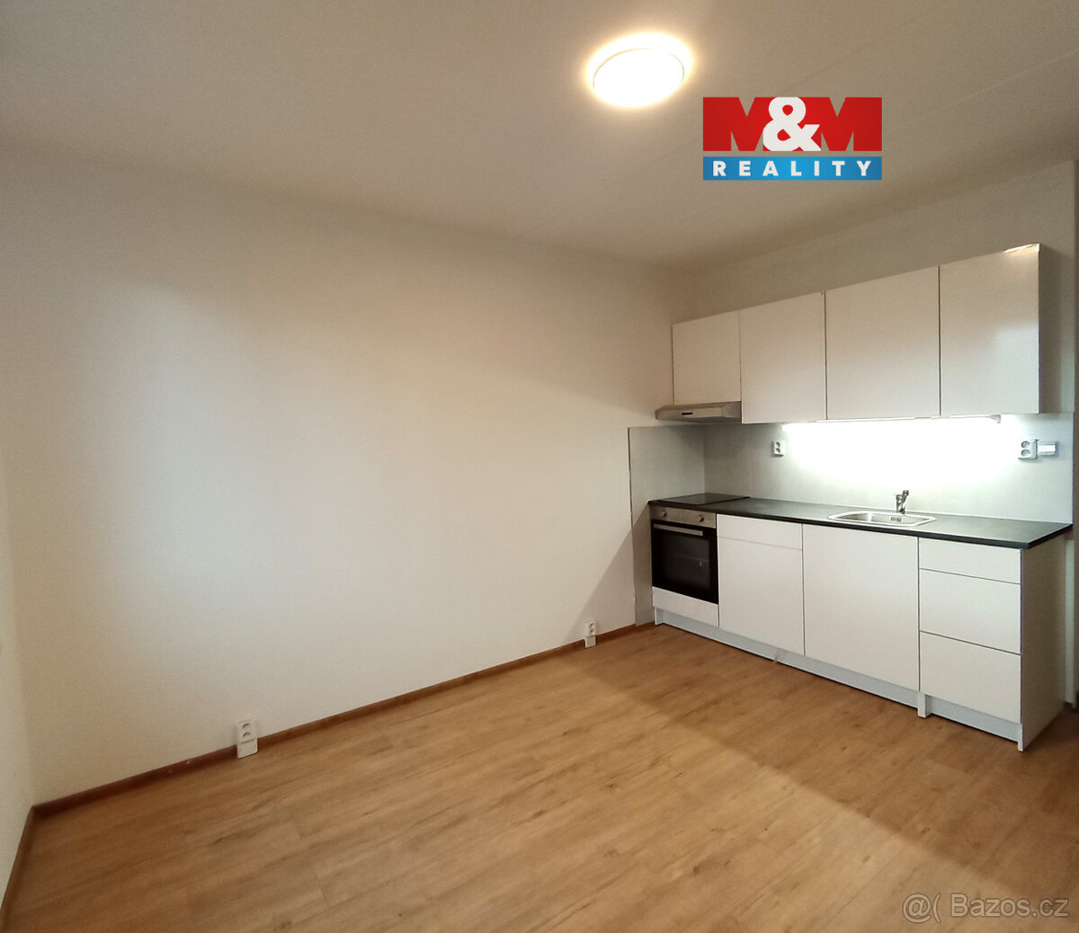 Pronájem bytu 2+kk v Lounech, ul. Petra Obrovce