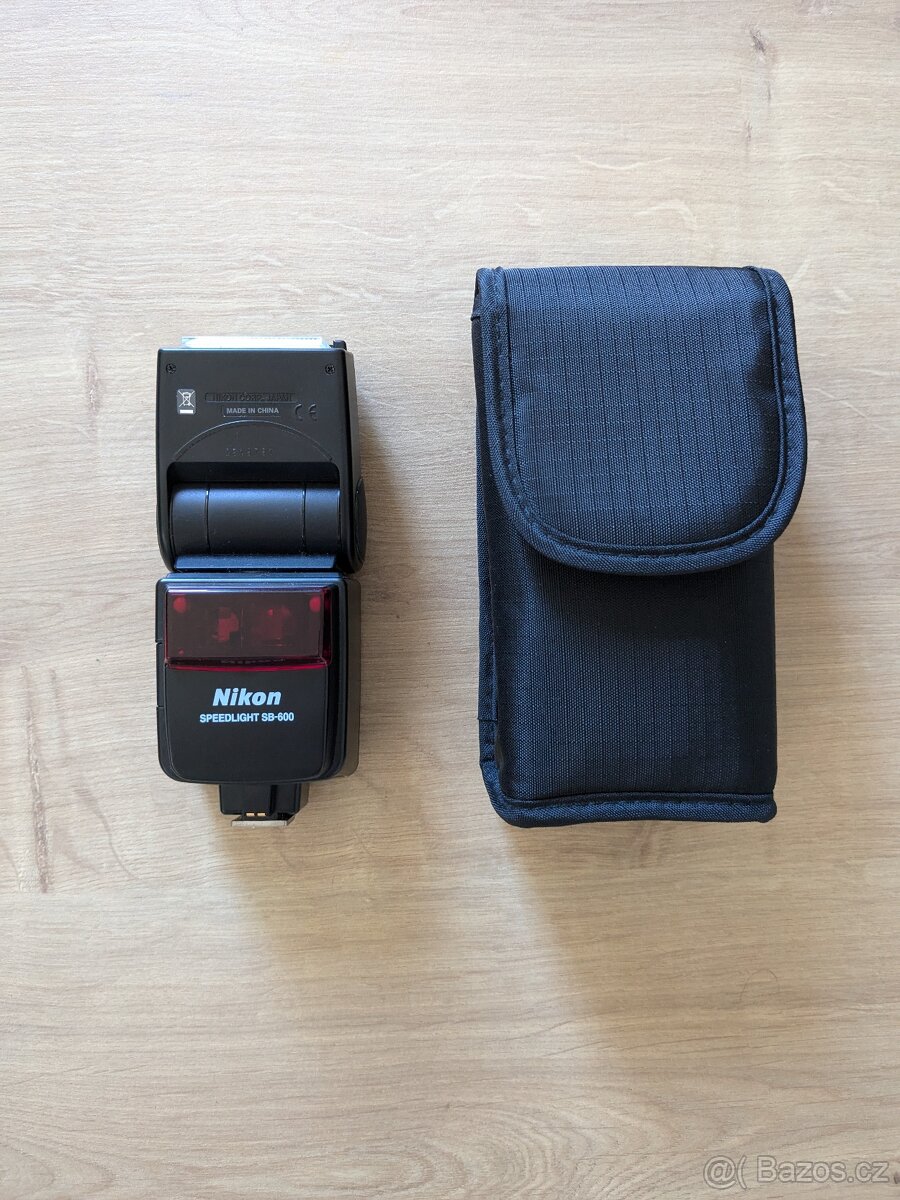 Nikon Speedlight SB-600