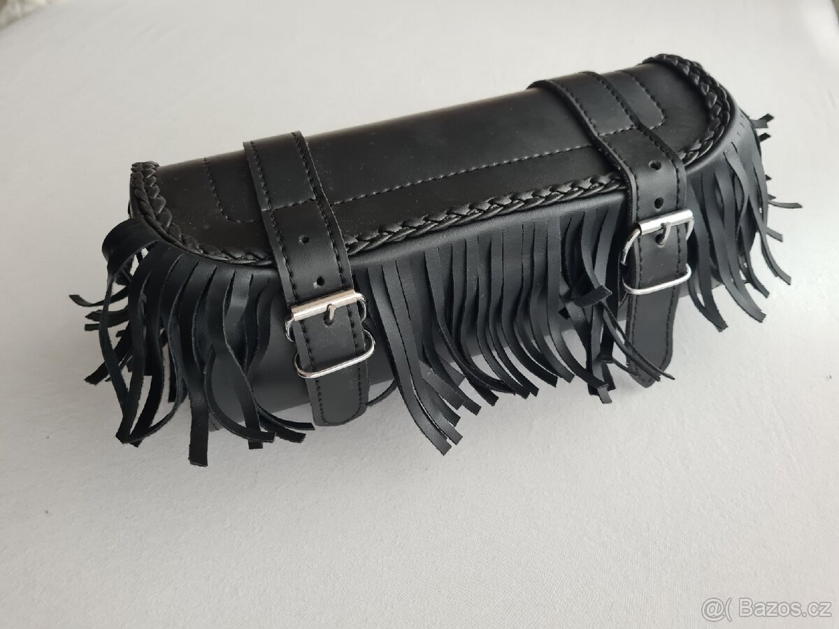 Válcová brašna "rolka" na motorku