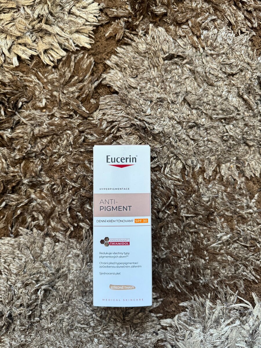 Eucerin Anti-Pigment krém SPF 30 tónovaný středně tmavý