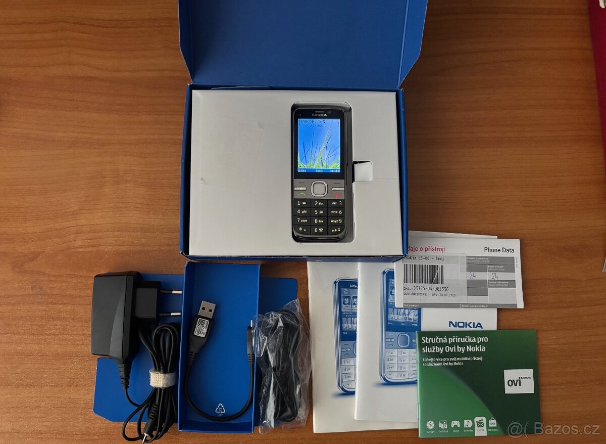 Nokia C5 + orig. krabicka