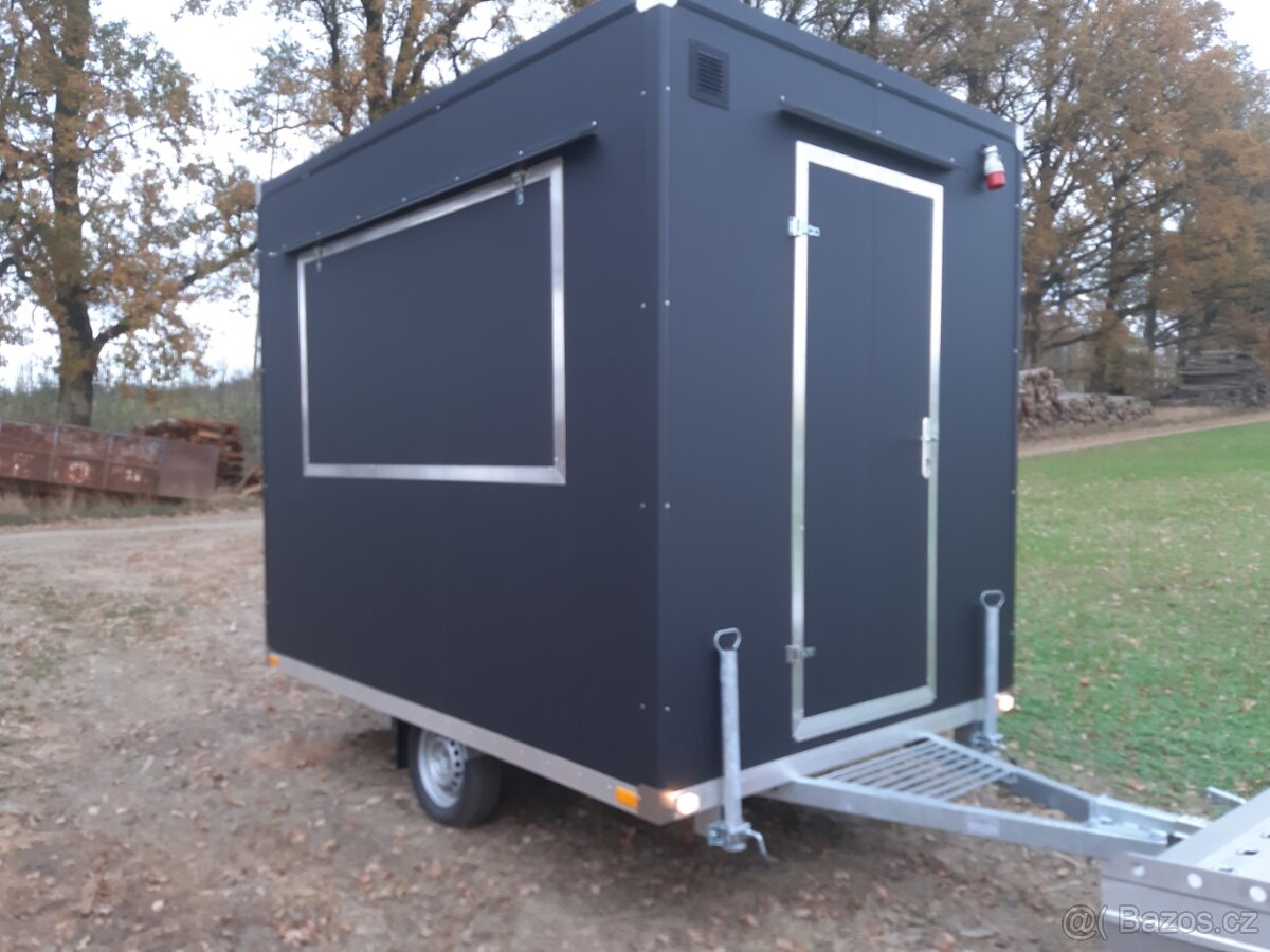 Gastro stánek včetně el rozvodů + dřezu baterie