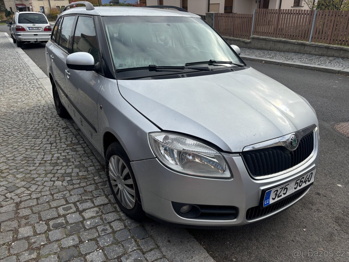 skoda Fabia 2 / Roomster dily .