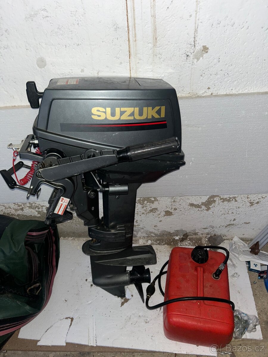 Lodní motor Suzuki 9.9