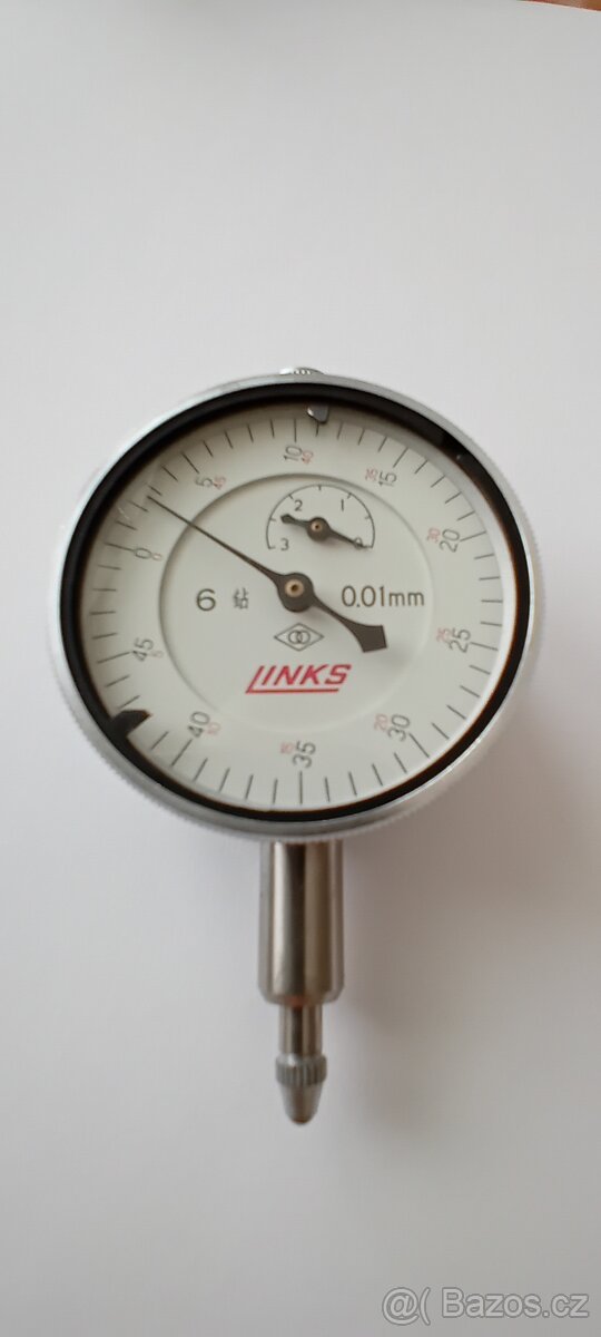 Strojírenské hodinky