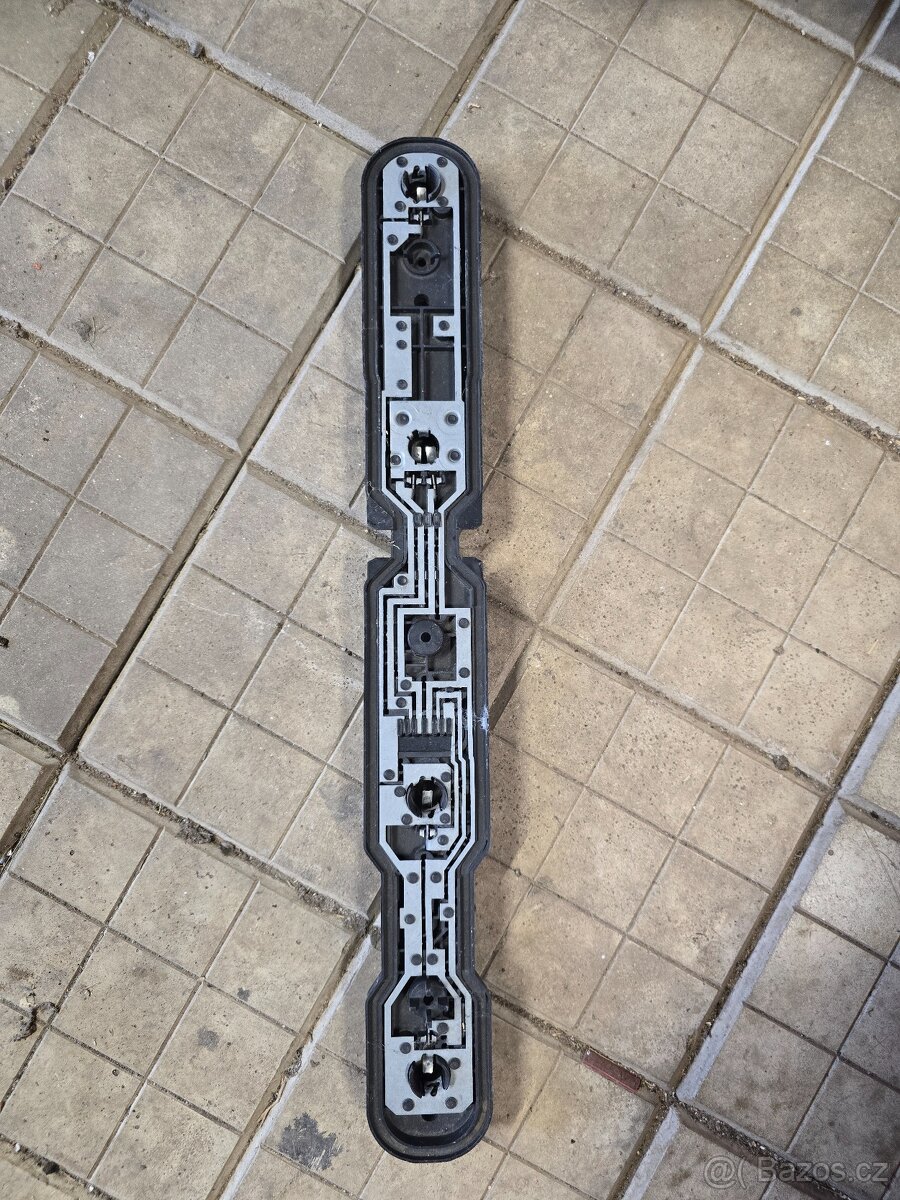 Renault master do zadního světla